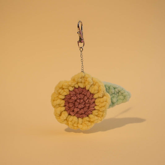 Sunflower Plush Crochet Keychain - Pastel Yellow